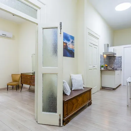 Appartement A Pochi Passi Da Piazza Del Gesù By Wonderful Italy