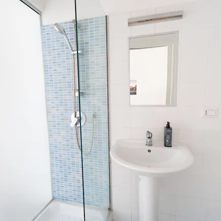 Apartment A Pochi Passi Da Piazza Del Gesu By Wonderful Italy